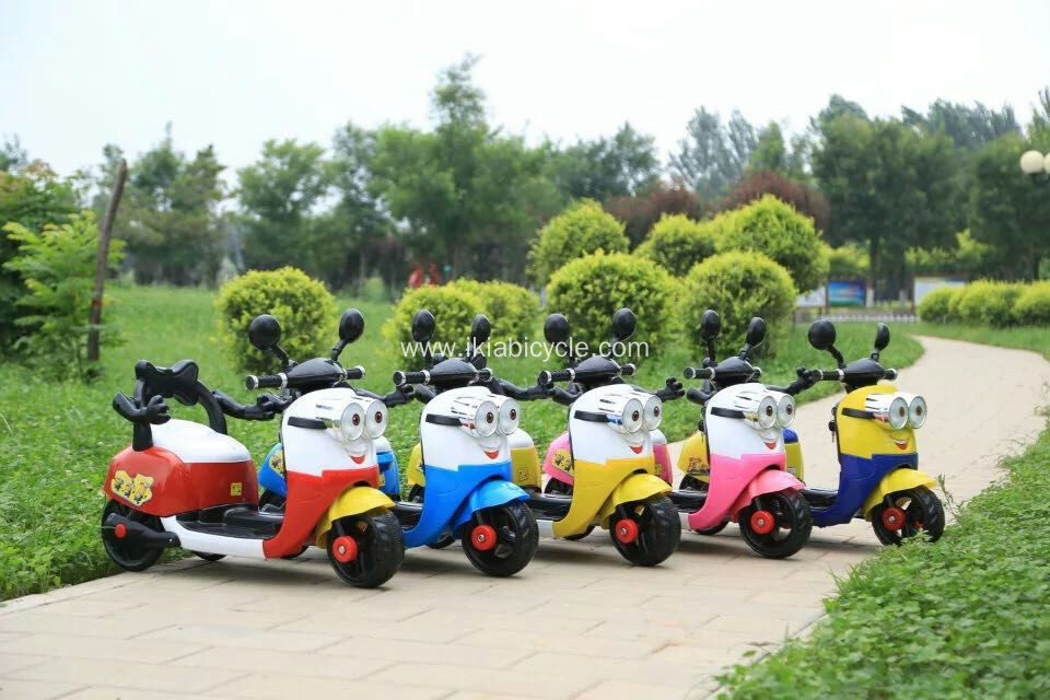 Jeux pour enfants Couleur Ride sur voiture
