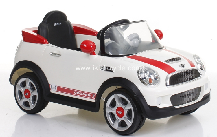 Voiture électrique avec éducation précoce